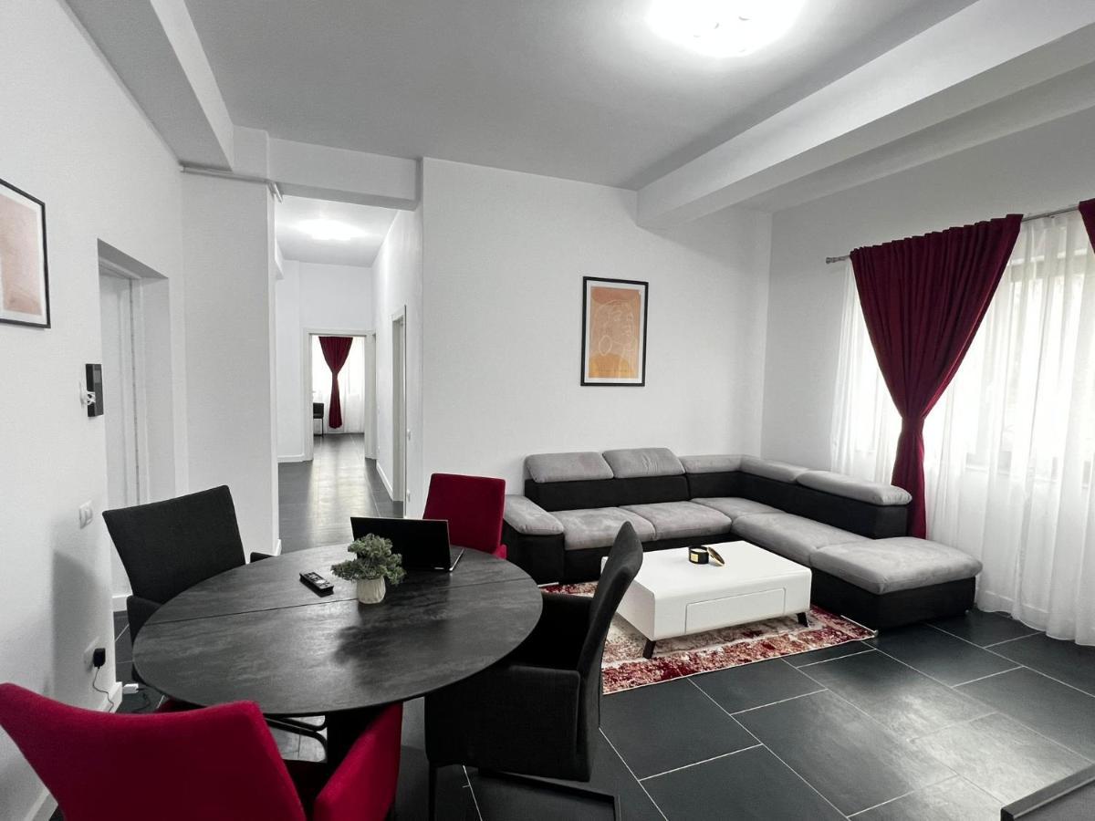Cozy Aparthotel - Central City 수체아바 외부 사진