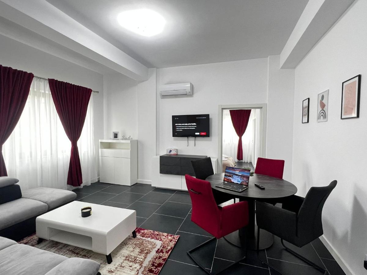 Cozy Aparthotel - Central City 수체아바 외부 사진
