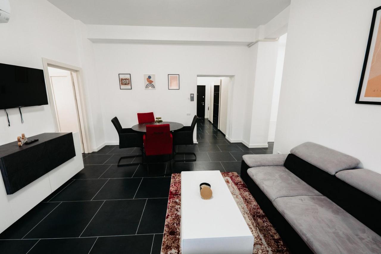 Cozy Aparthotel - Central City 수체아바 외부 사진