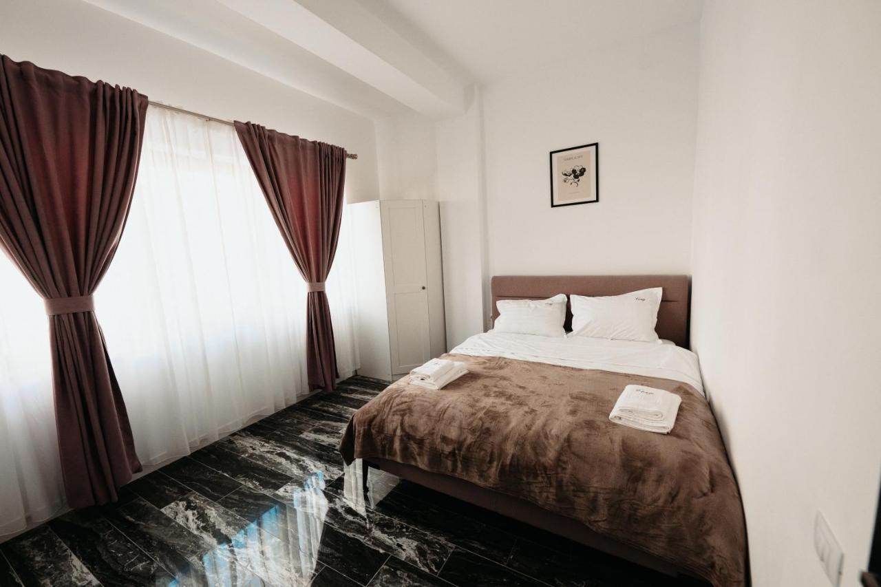 Cozy Aparthotel - Central City 수체아바 외부 사진