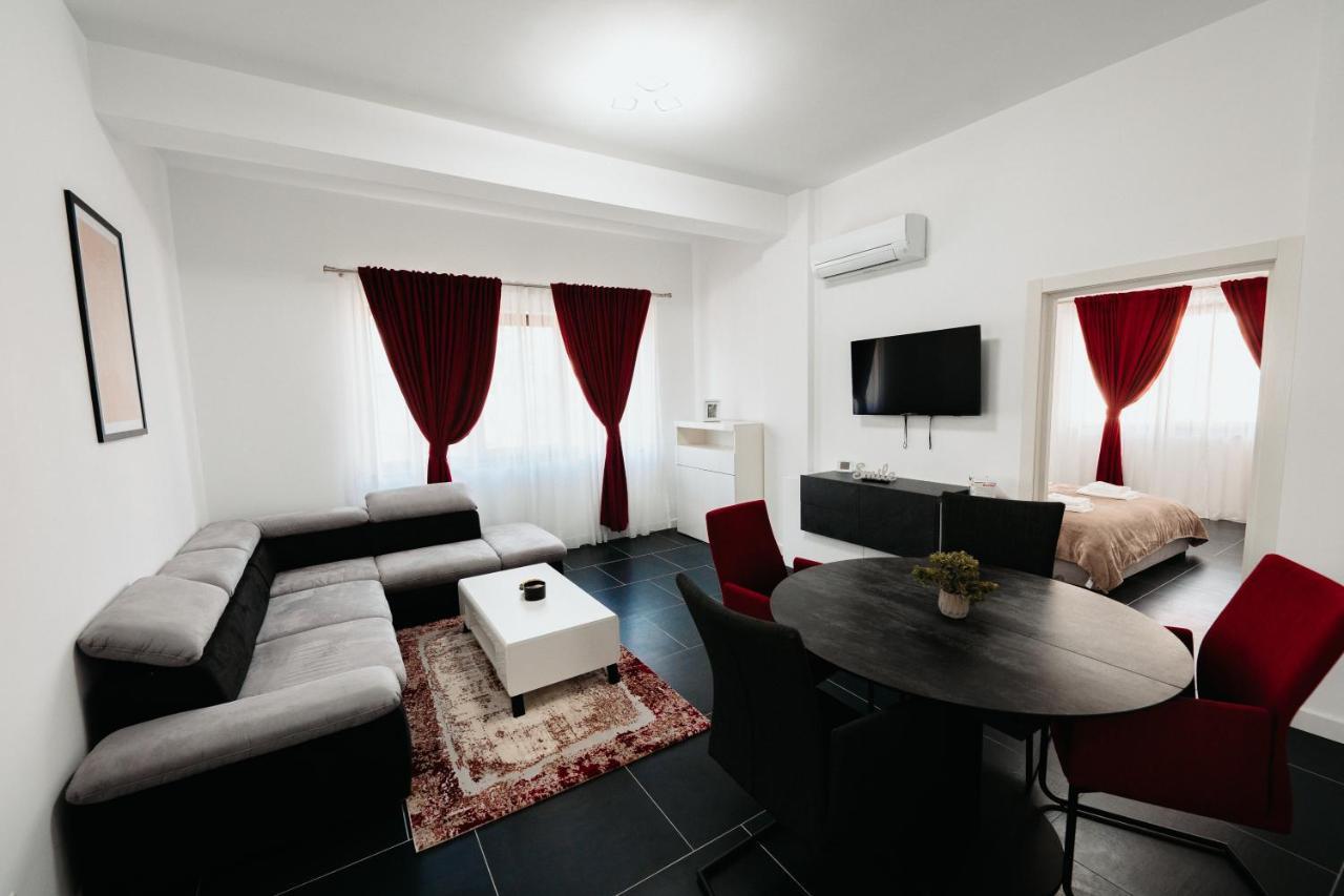 Cozy Aparthotel - Central City 수체아바 외부 사진