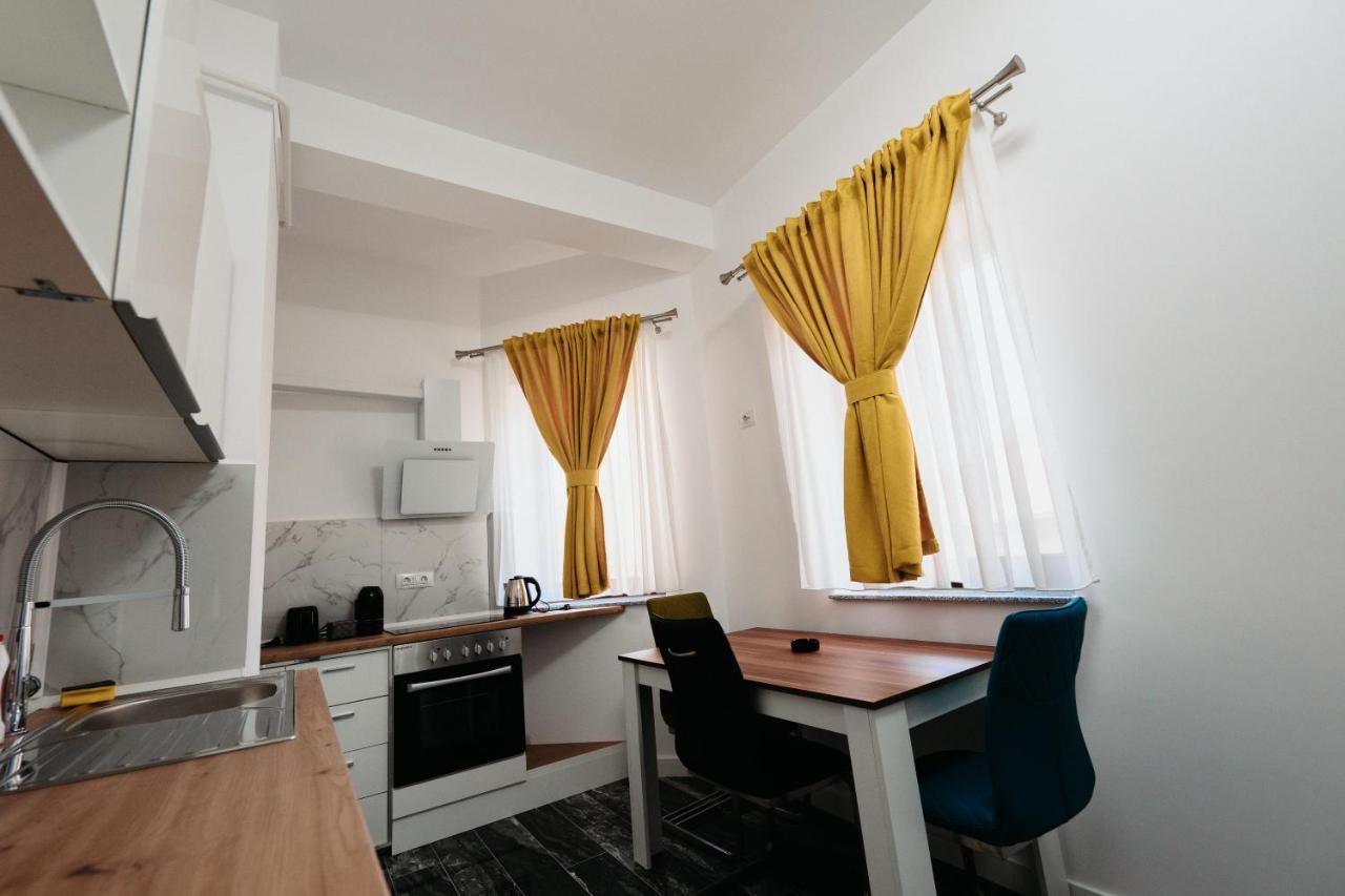 Cozy Aparthotel - Central City 수체아바 외부 사진