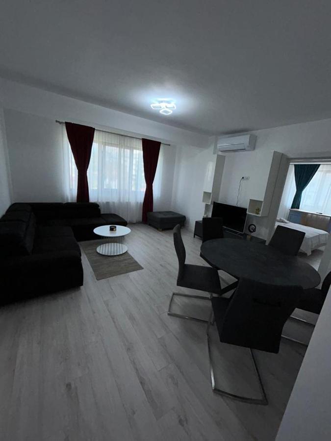 Cozy Aparthotel - Central City 수체아바 외부 사진